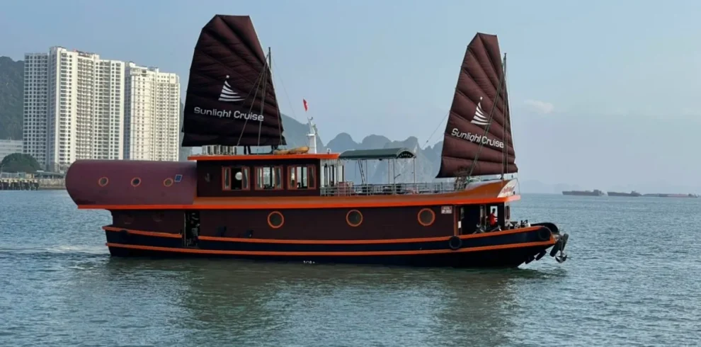 Du thuyền luxury 5 cabin